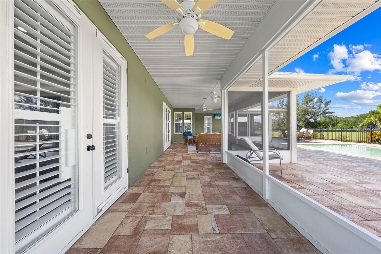 BRIDLE PATH ESTATES - Residential