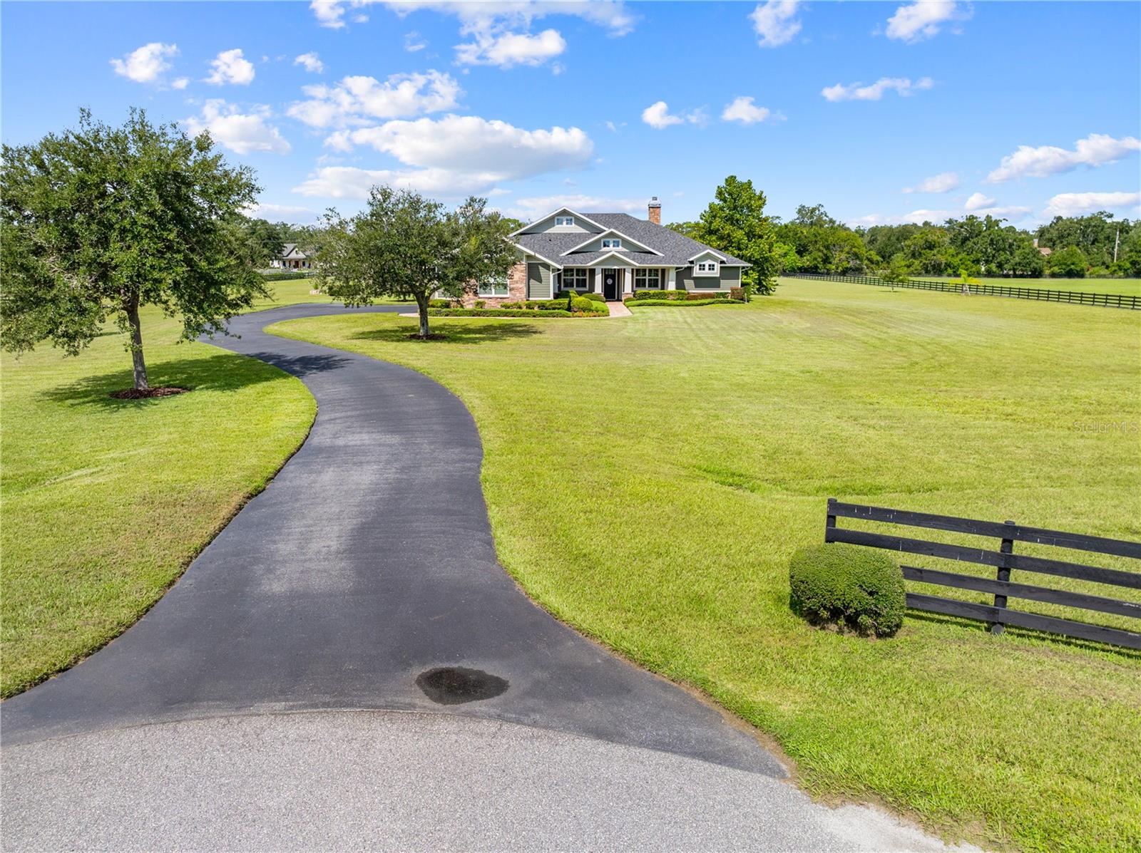 BRIDLE PATH ESTATES - Residential