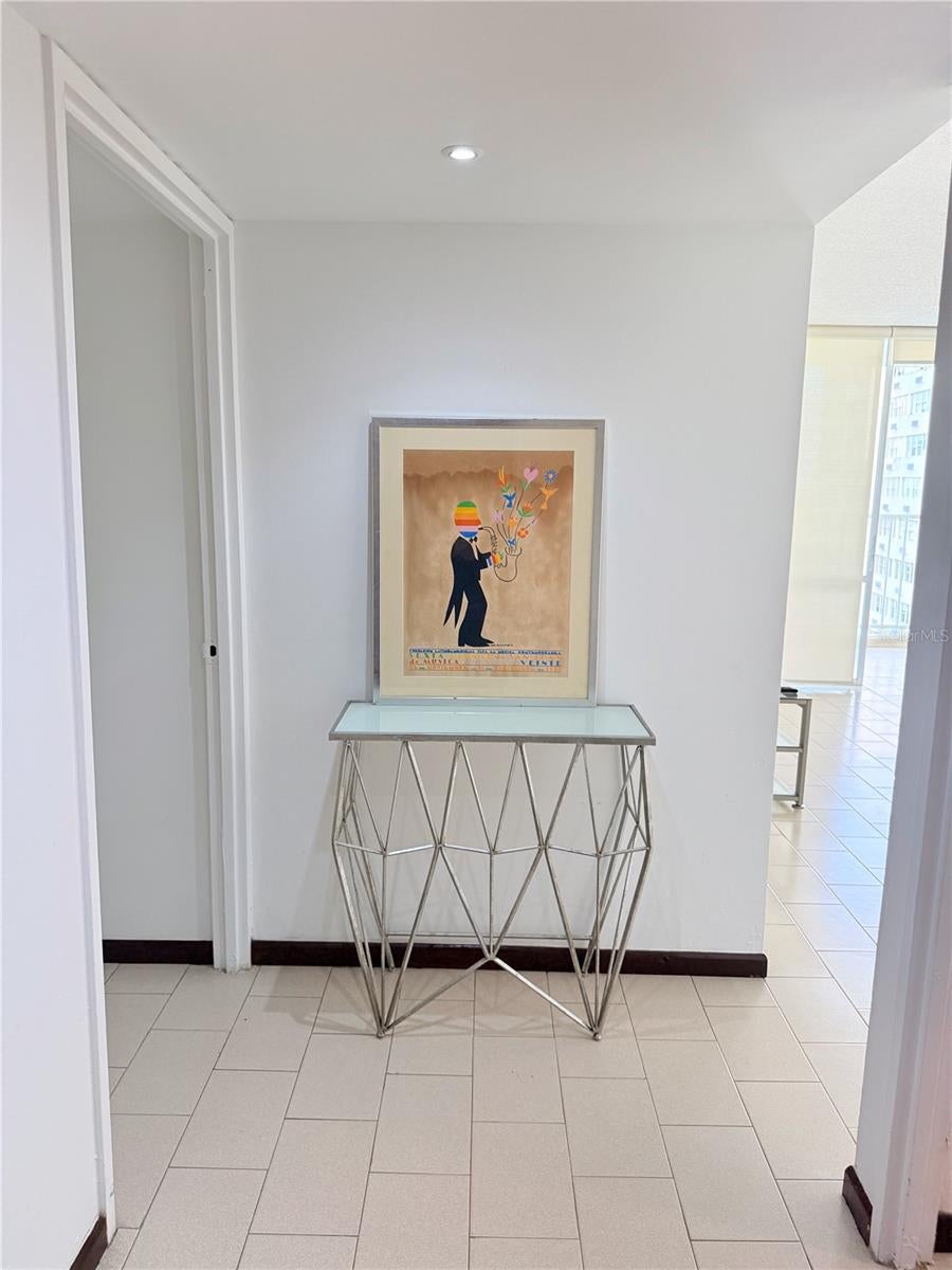 6400 ISLA VERDE AVENUE 6 J