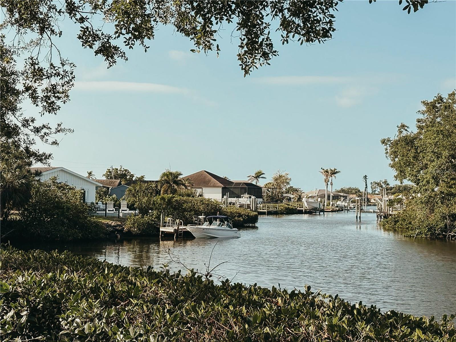 1980 FORKED CREEK DRIVE