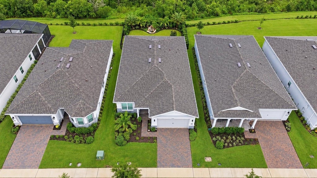 Photo of 2511 Pine Preserve Court, Saint Cloud, FL 34771 (MLS # O6439329)