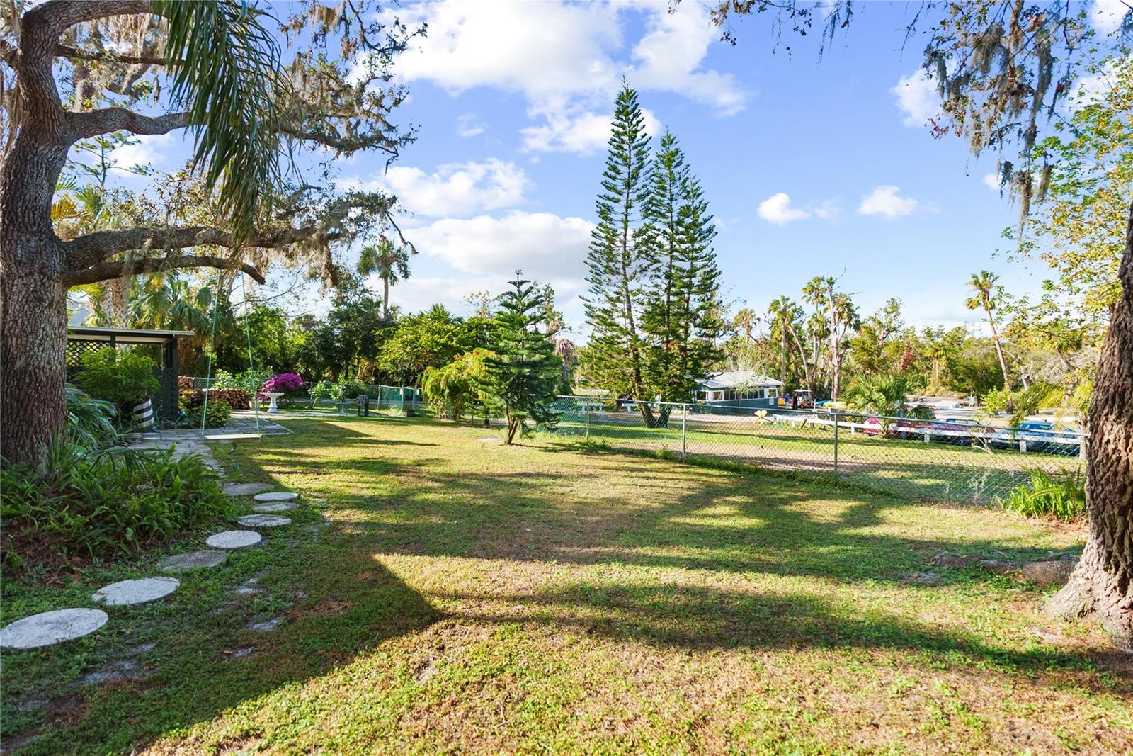 HAGLE PARK - Residential