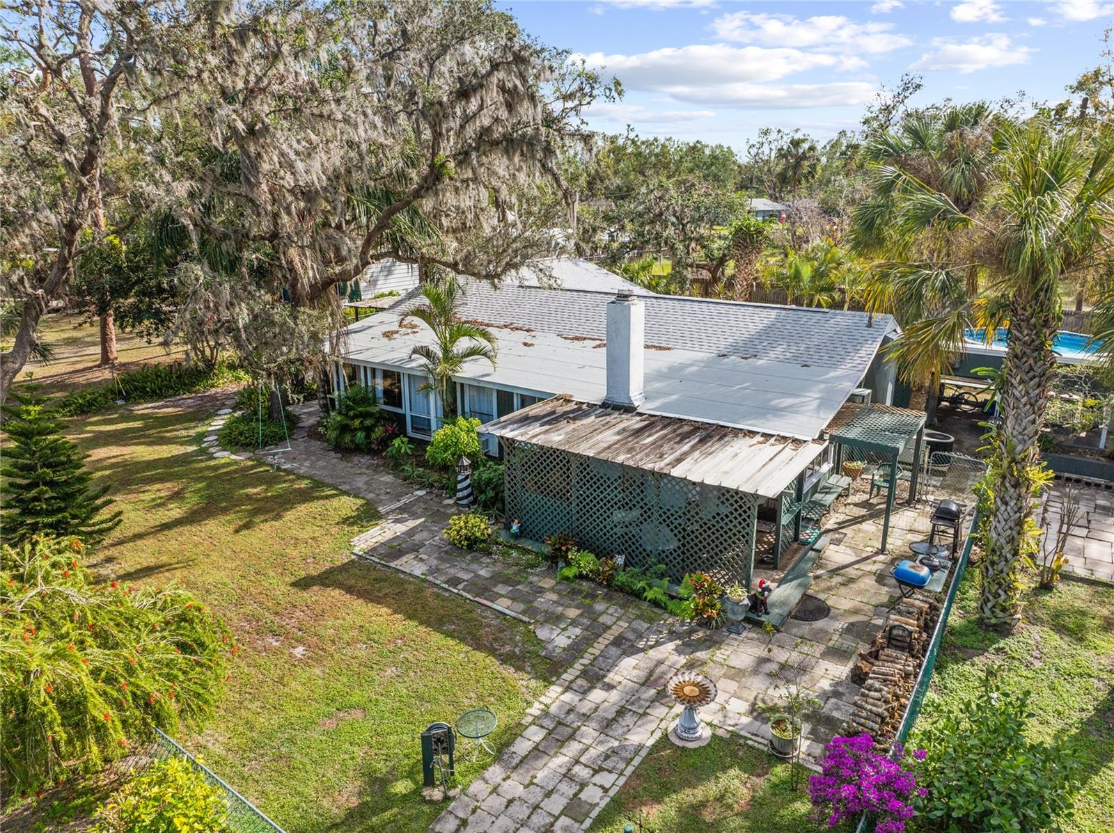 HAGLE PARK - Residential