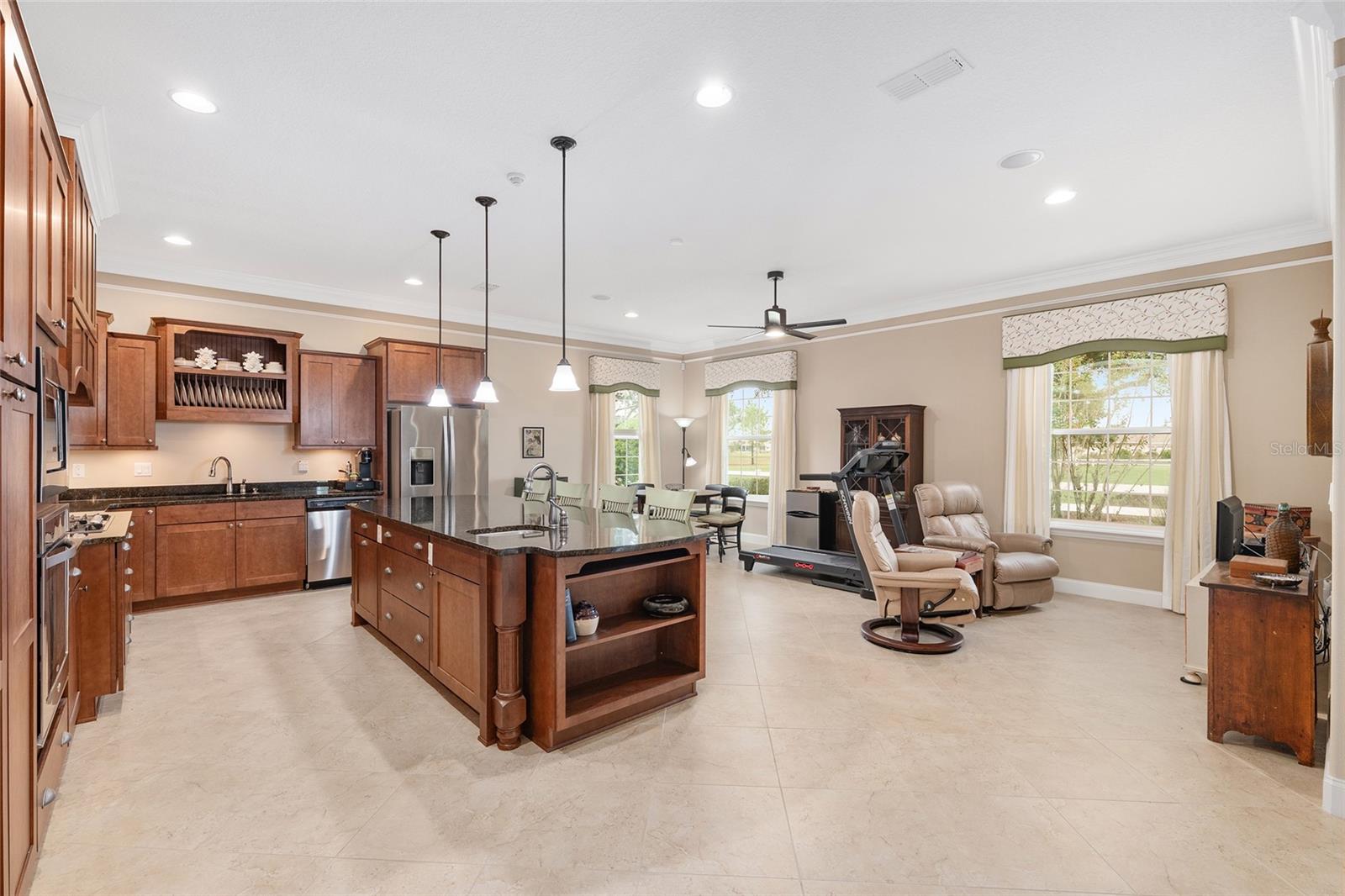 CANDLER HILLS - Residential