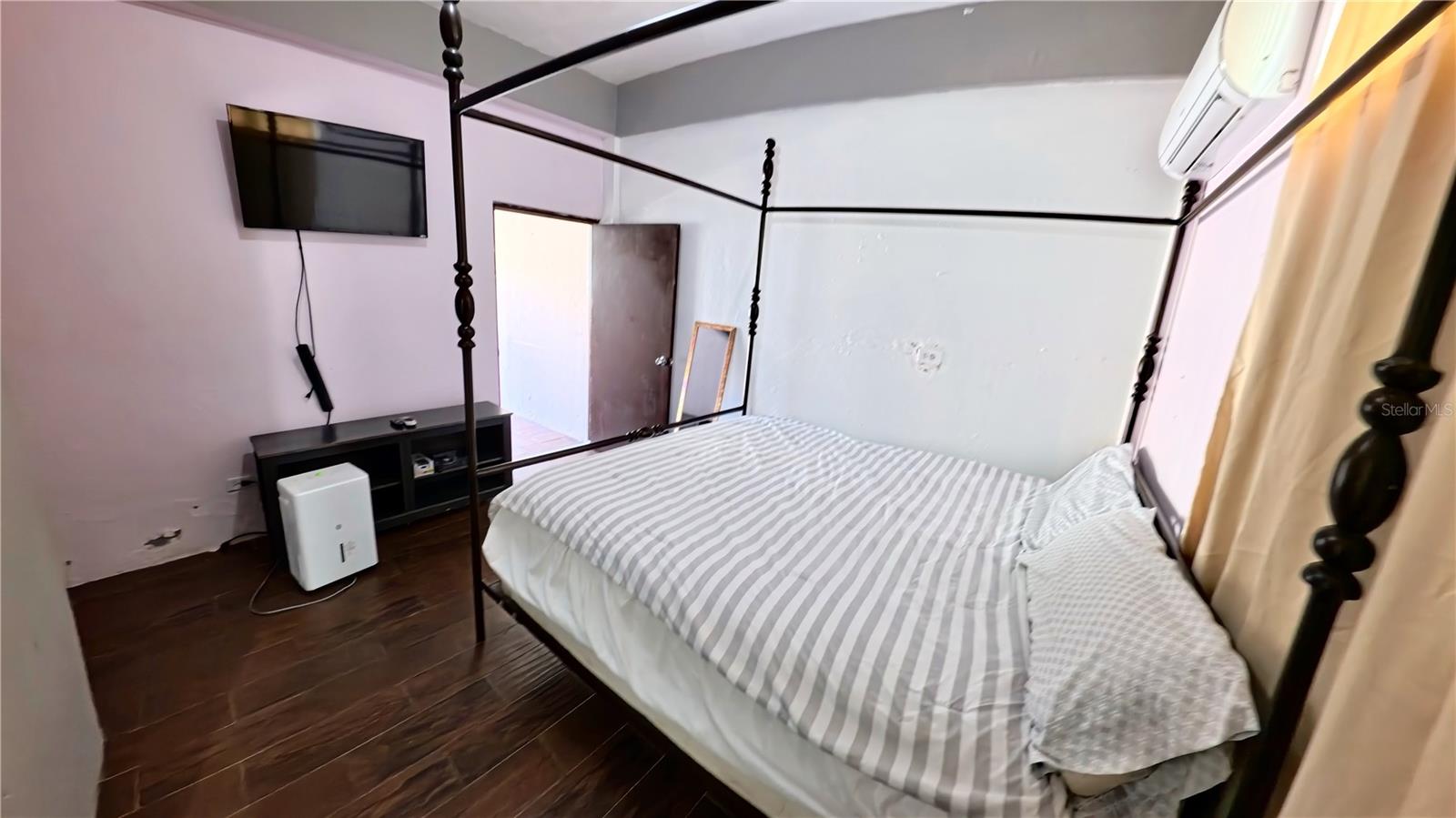 COMM SAN ANTONIO - Residential