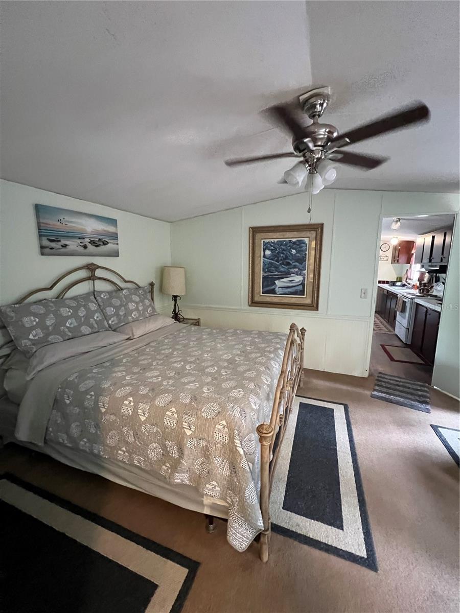 FT WHITE - Residential