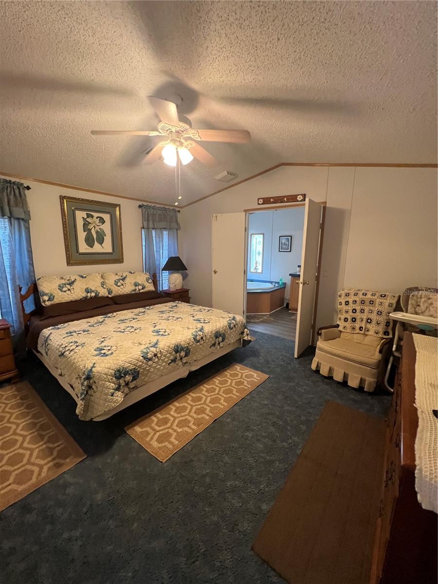 FT WHITE - Residential