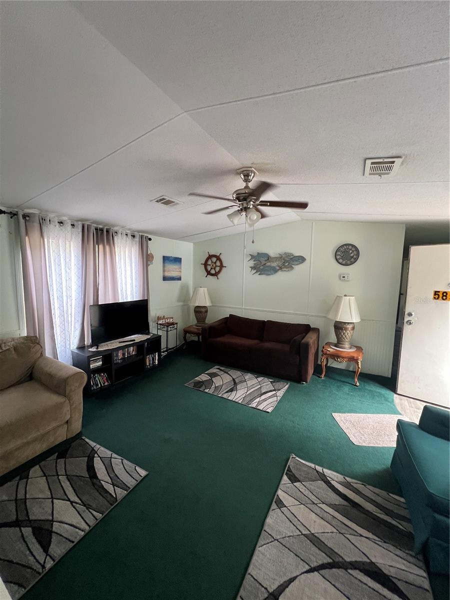 FT WHITE - Residential