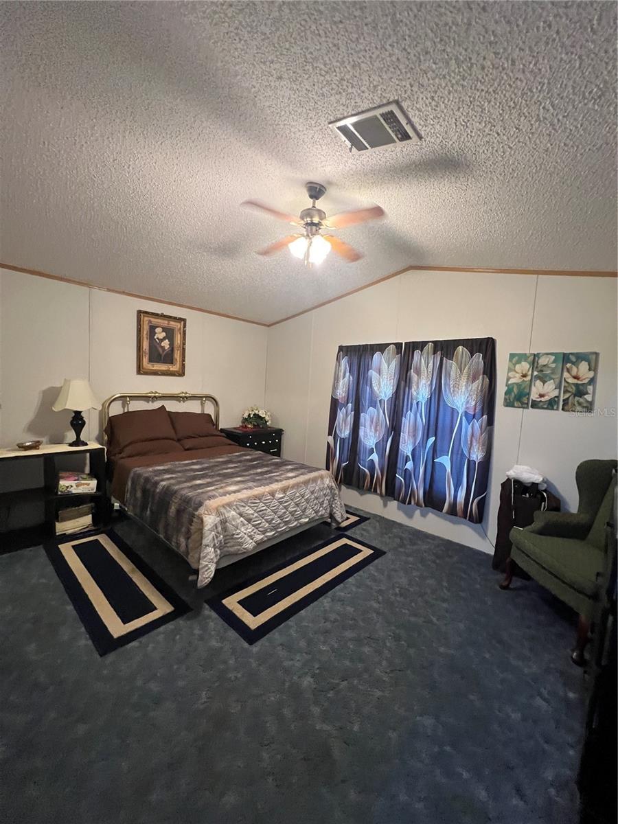 FT WHITE - Residential