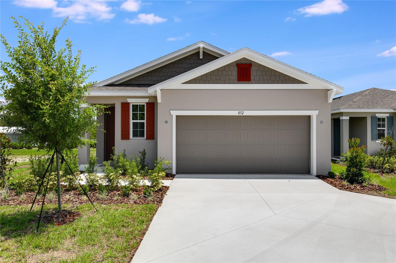 832 LAKE DELL ROAD