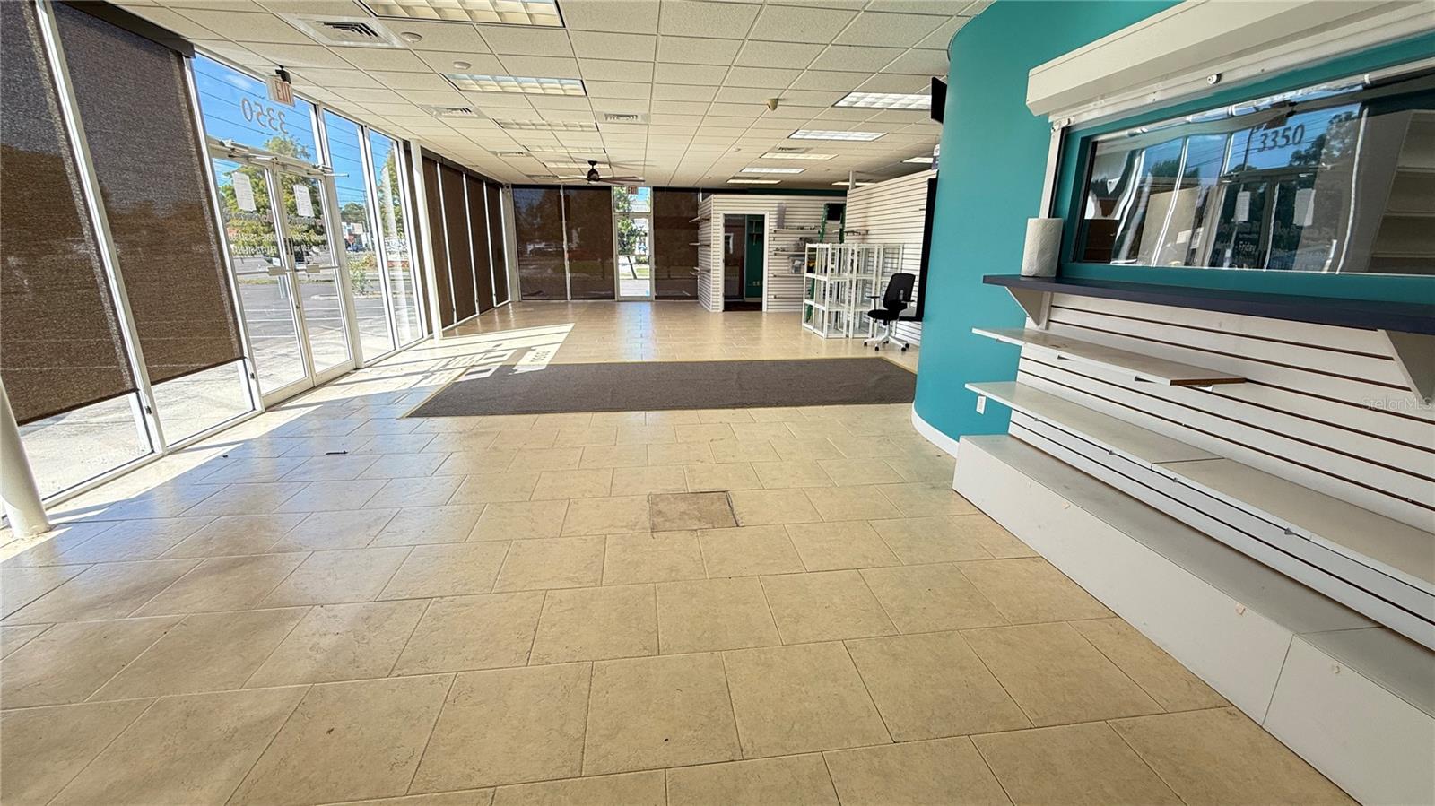 SEA CREST SHOPPING CENTER - Commercial Lease