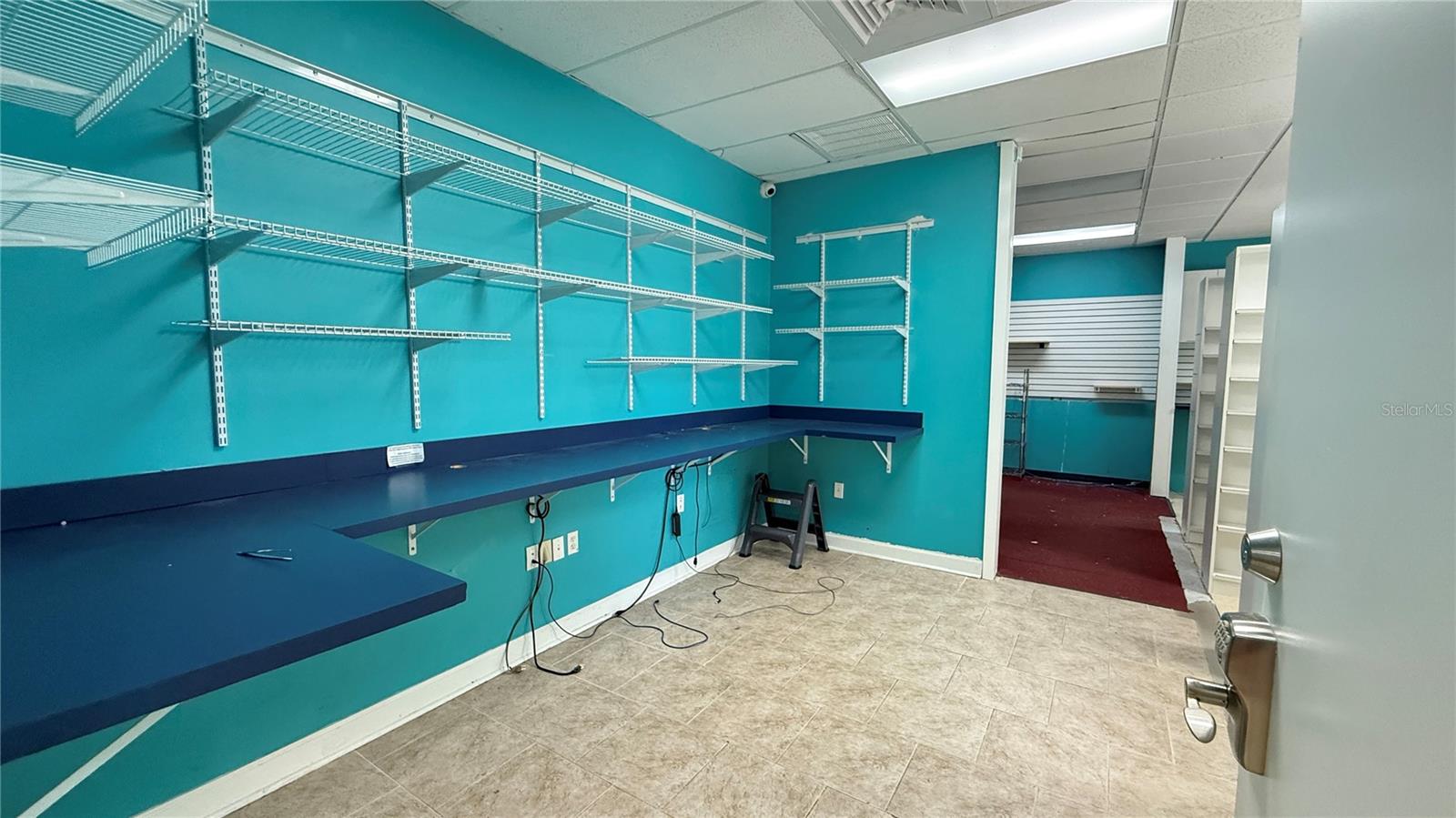 SEA CREST SHOPPING CENTER - Commercial Lease