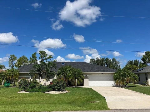 Photo of 367 Mendoza Street, Punta Gorda, FL 33983 (MLS # C7528131)