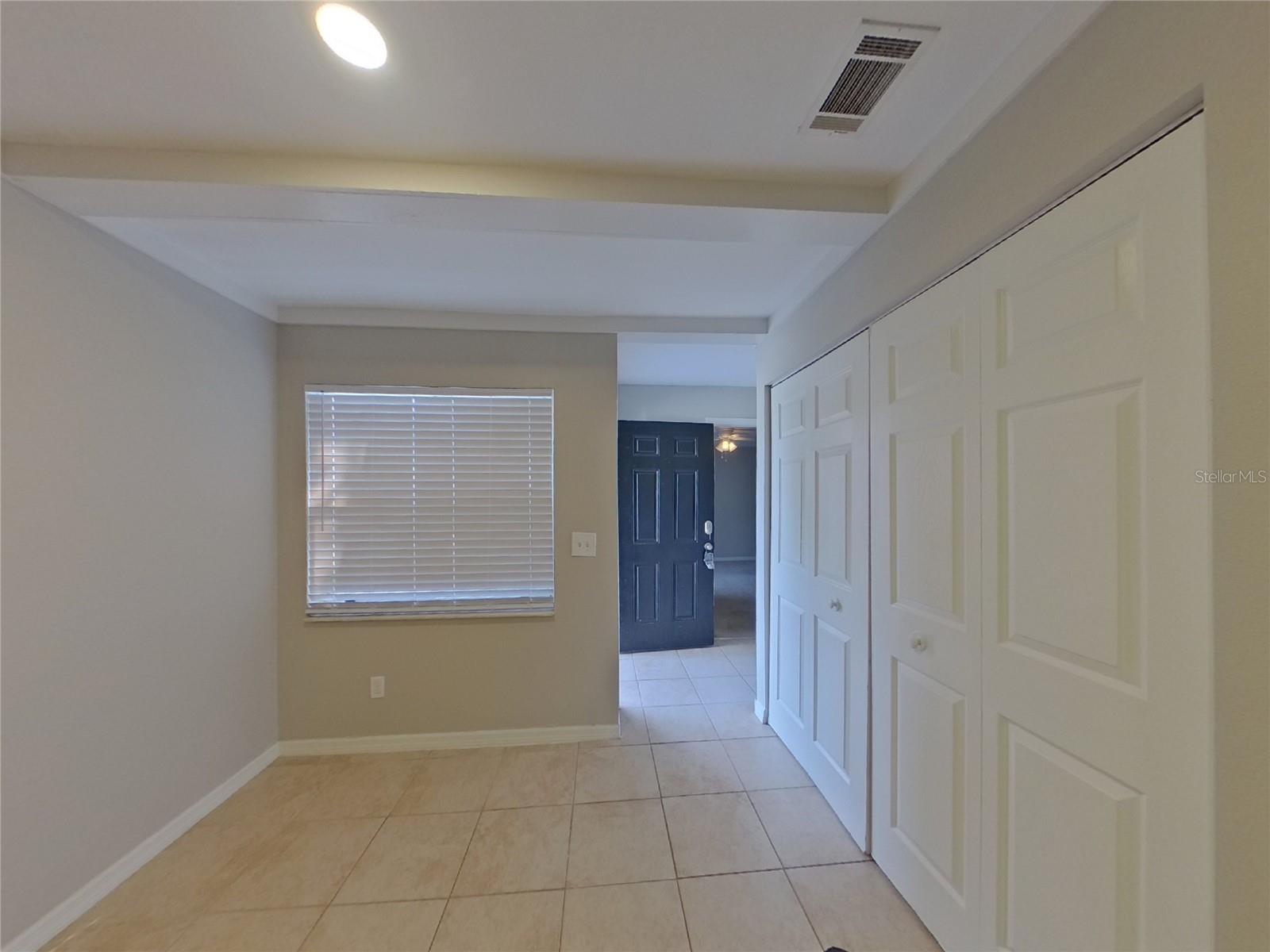 THE GROVES NORTH - Residential Lease