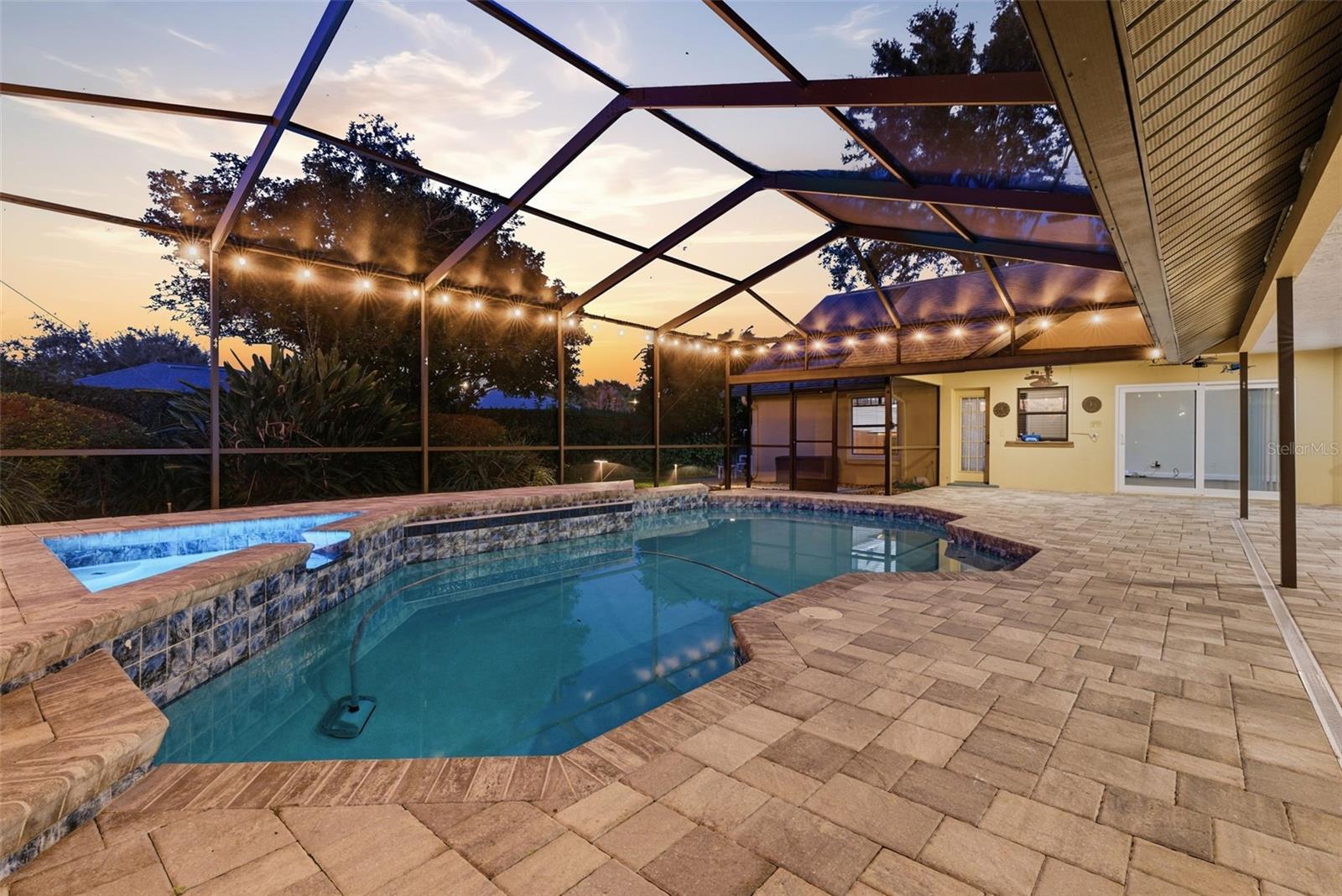 SUGARLOAF RIDGE - Residential