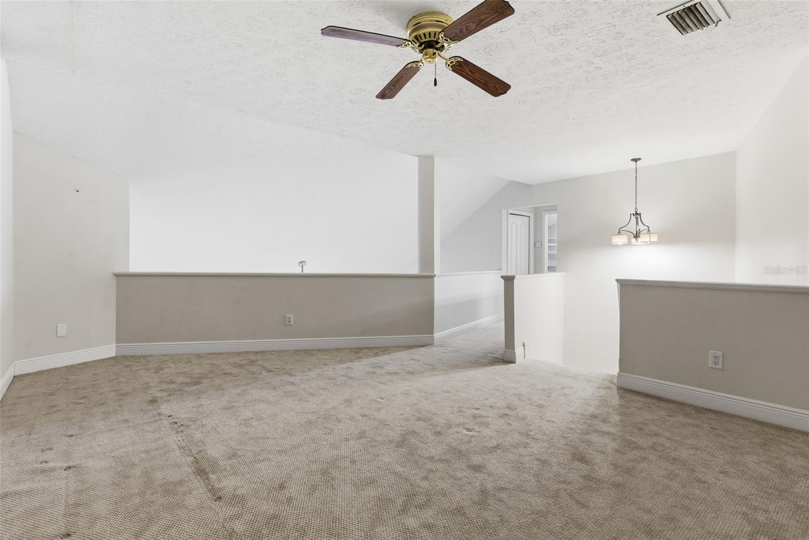 SUGARLOAF RIDGE - Residential