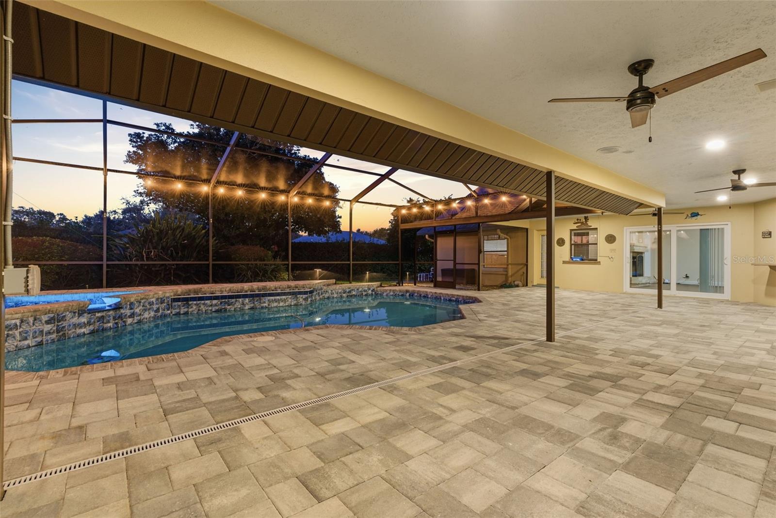 SUGARLOAF RIDGE - Residential