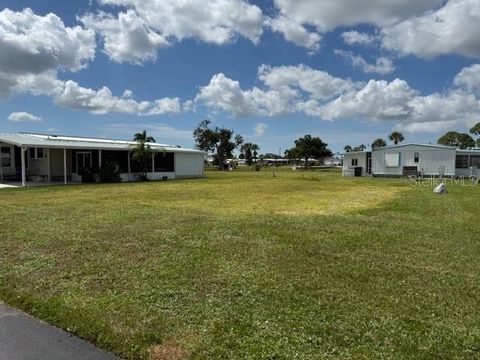236 LA ROSAS NORTH PORT FL 34287
