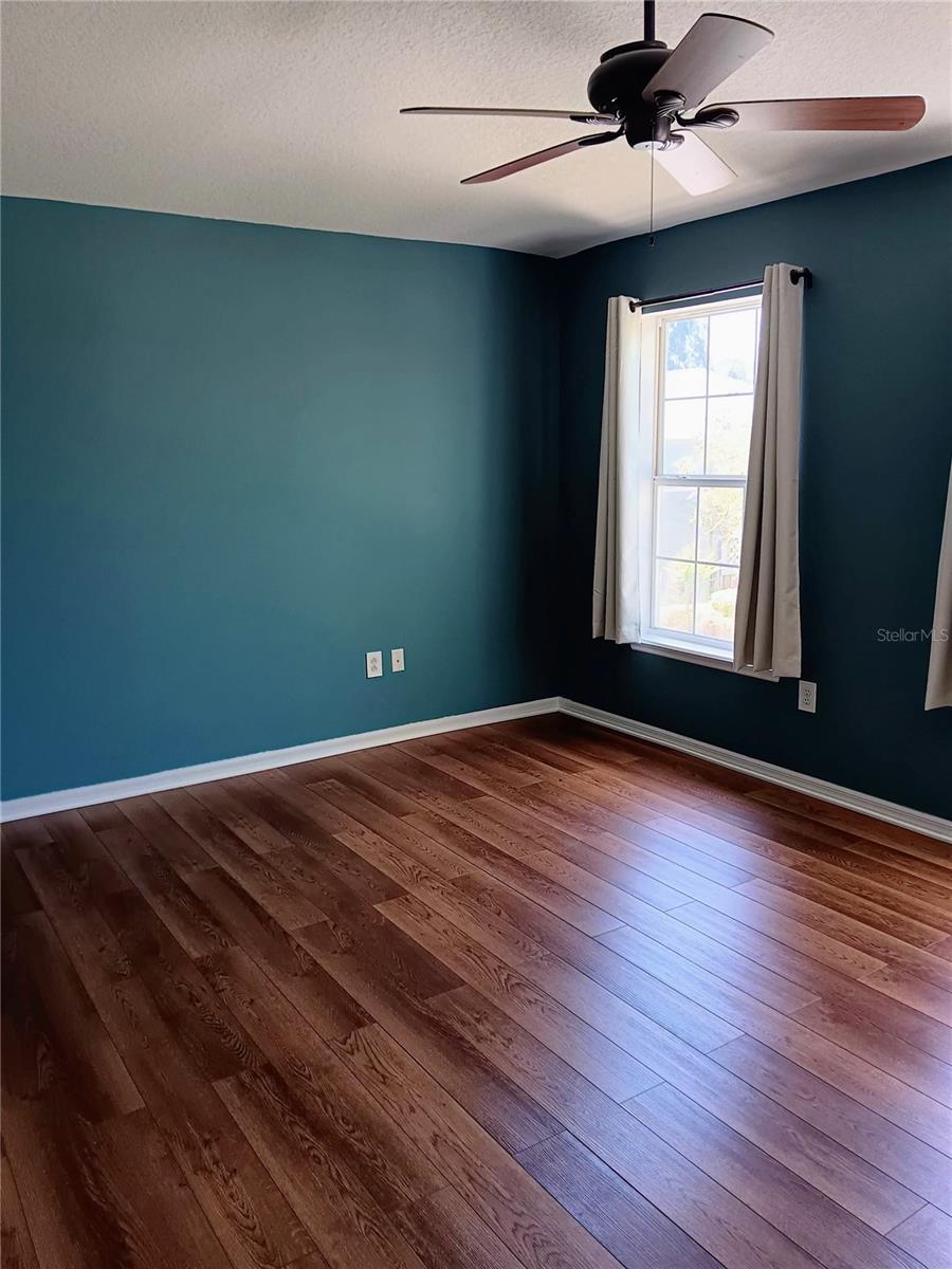 HIGHLAND GLEN - Residential