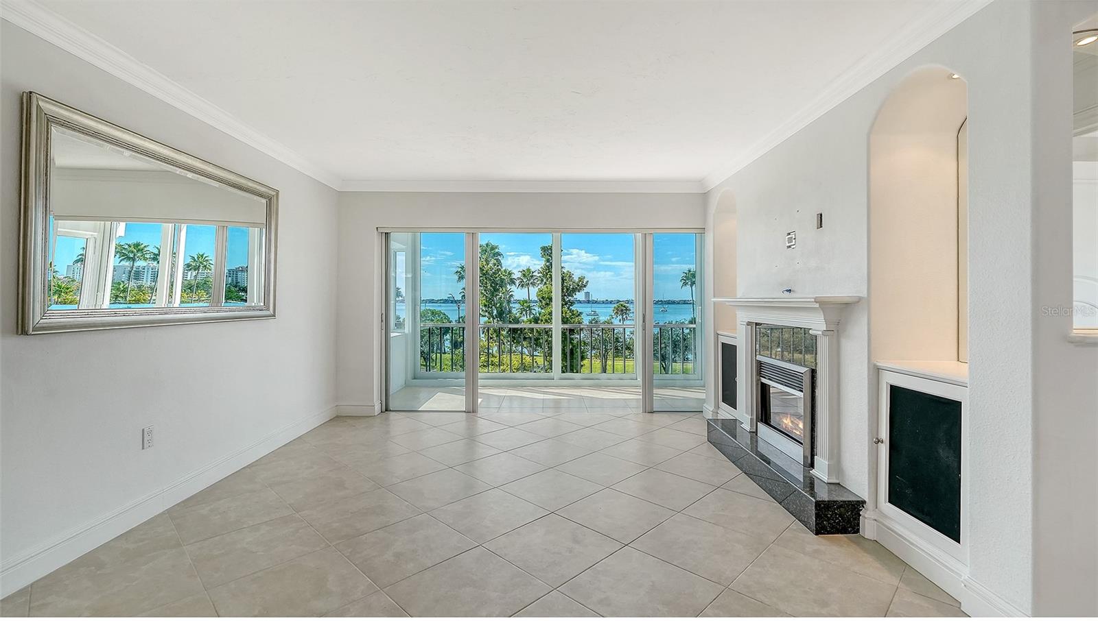 ROYAL ST ANDREW - Residential Lease