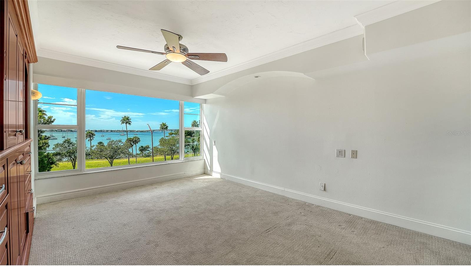 ROYAL ST ANDREW - Residential Lease