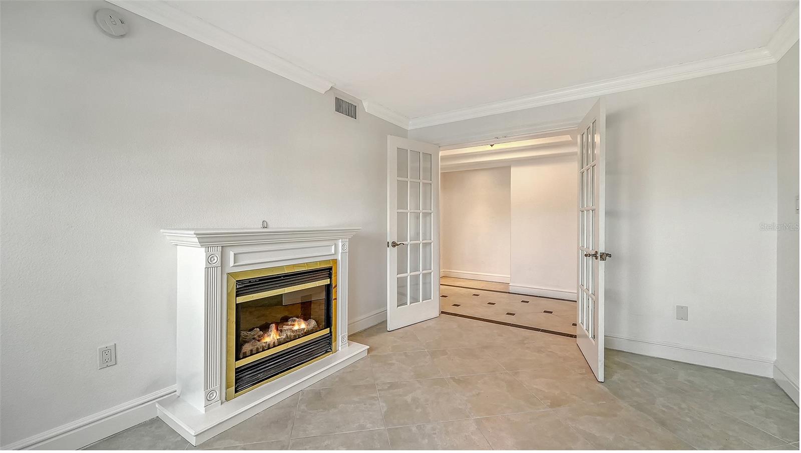 ROYAL ST ANDREW - Residential Lease