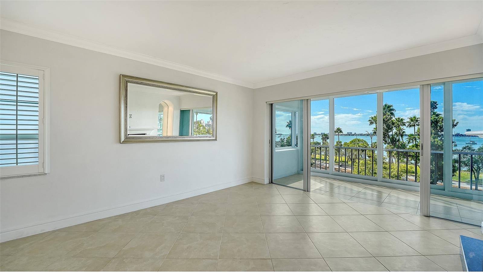 ROYAL ST ANDREW - Residential Lease