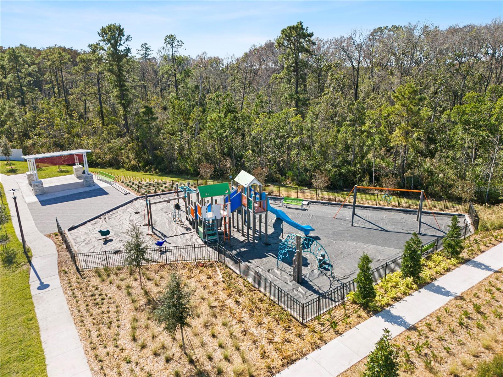 MERIDIAN PARKS - Residential