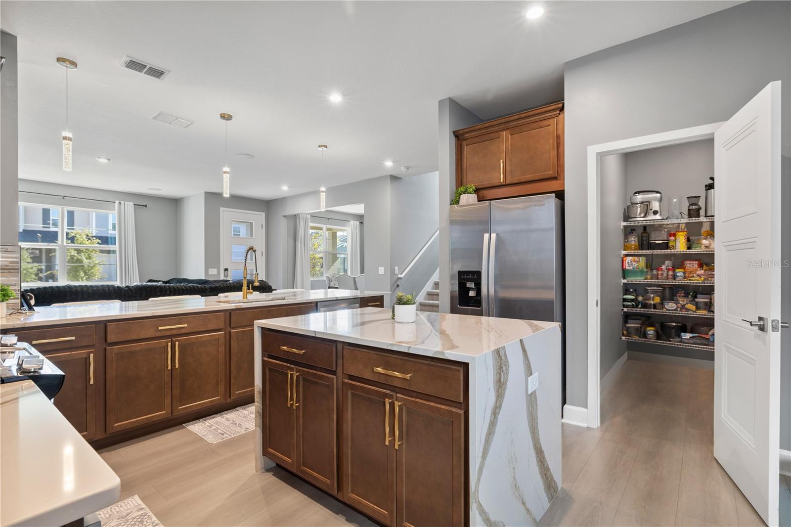 MERIDIAN PARKS - Residential