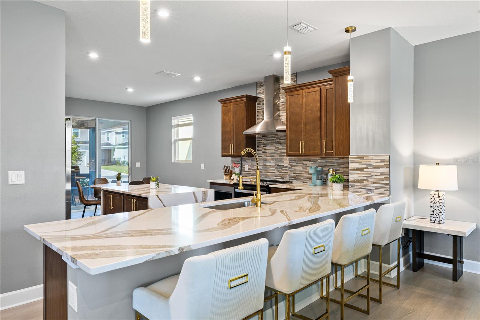 MERIDIAN PARKS - Residential