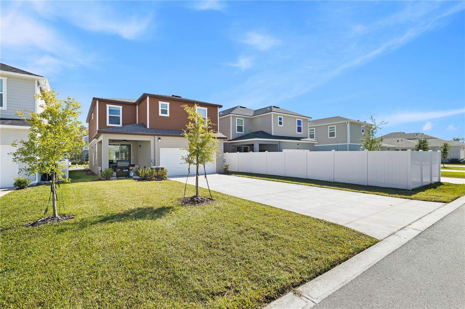 MERIDIAN PARKS - Residential