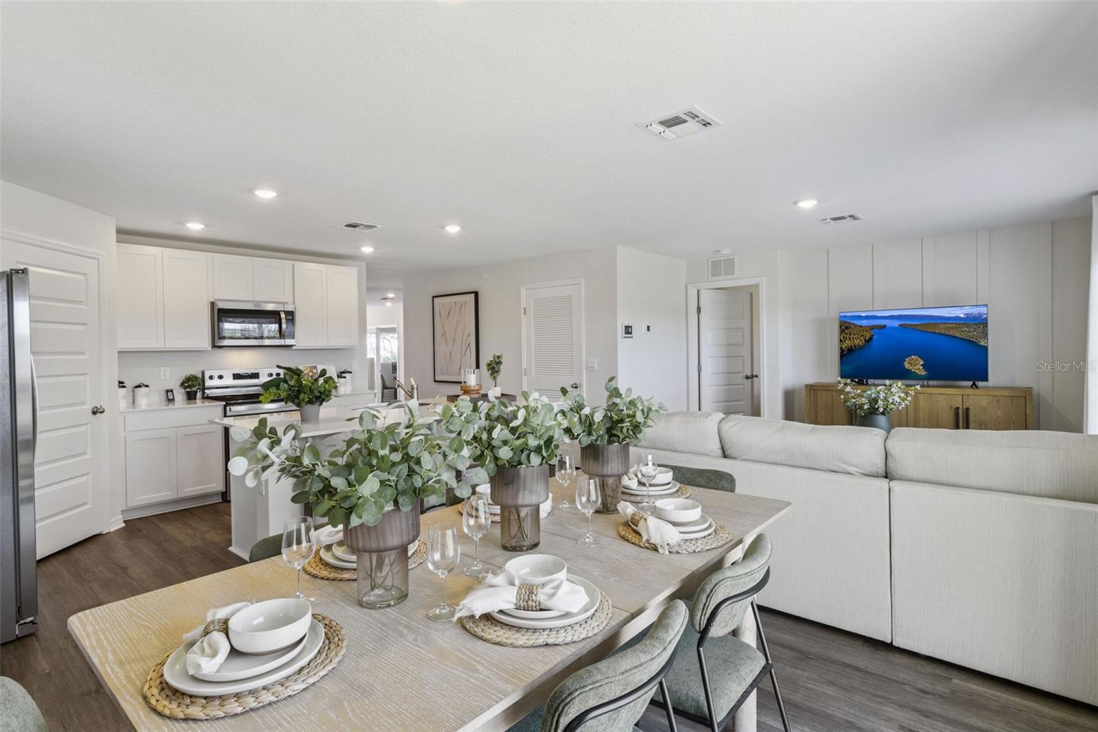 WILLOWBROOK SOUTH - Residential