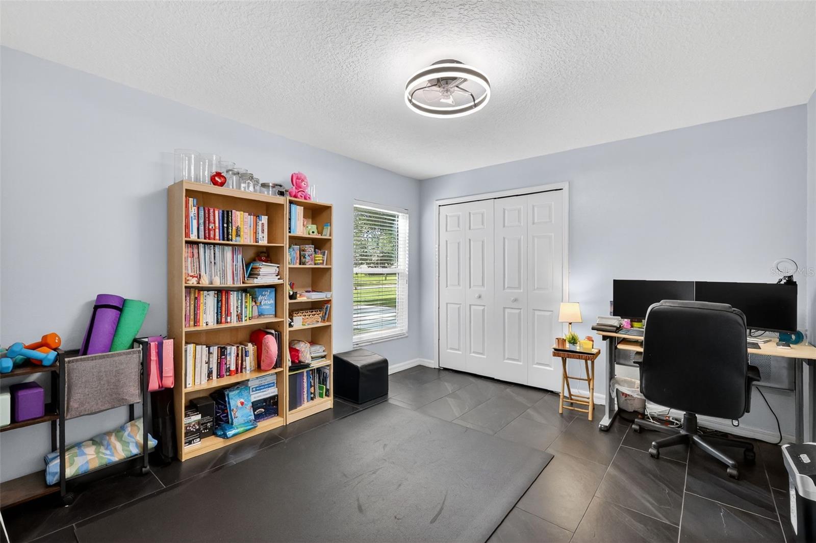 ROLLING OAK ESTS - Residential