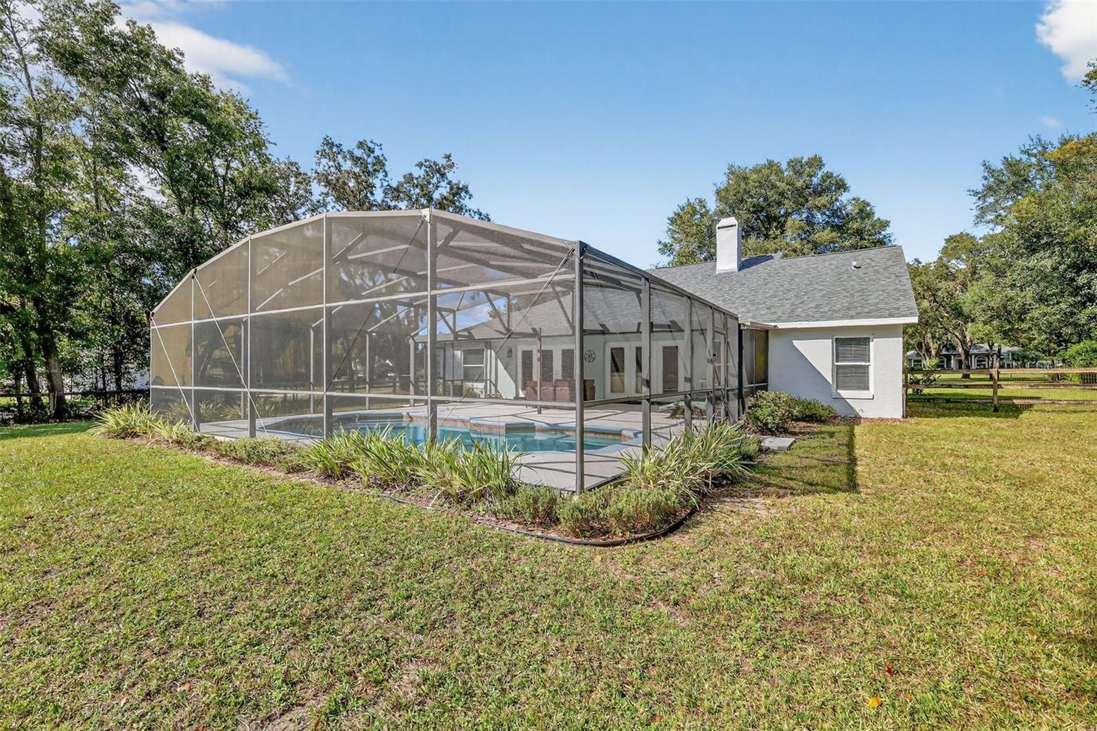 ROLLING OAK ESTS - Residential