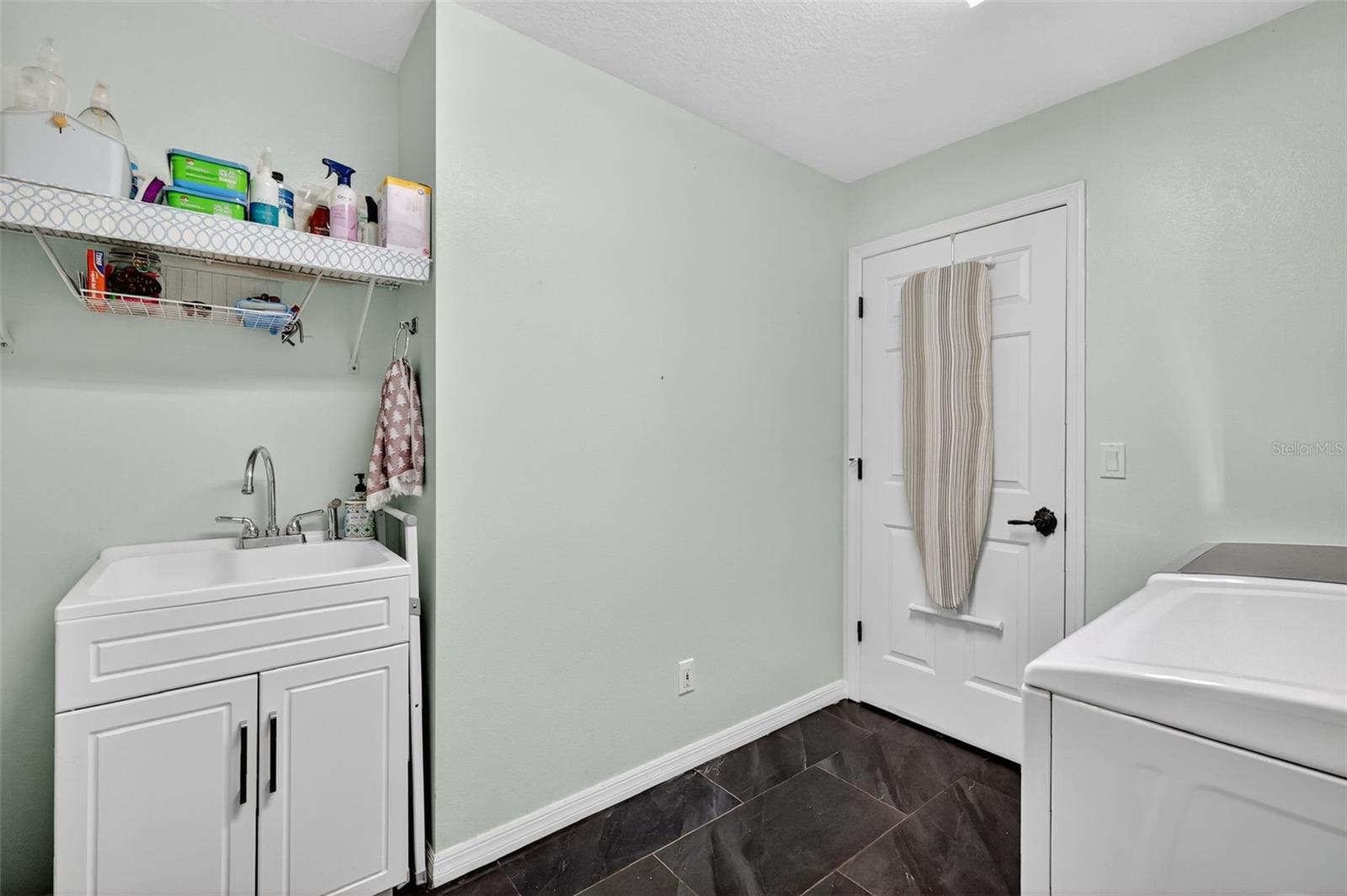 ROLLING OAK ESTS - Residential