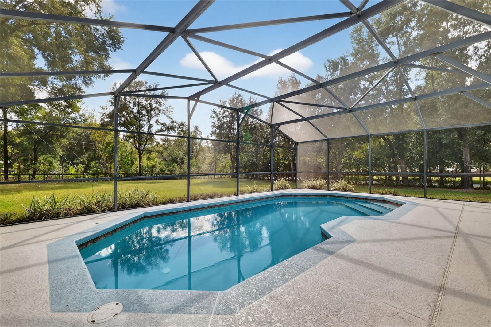 ROLLING OAK ESTS - Residential