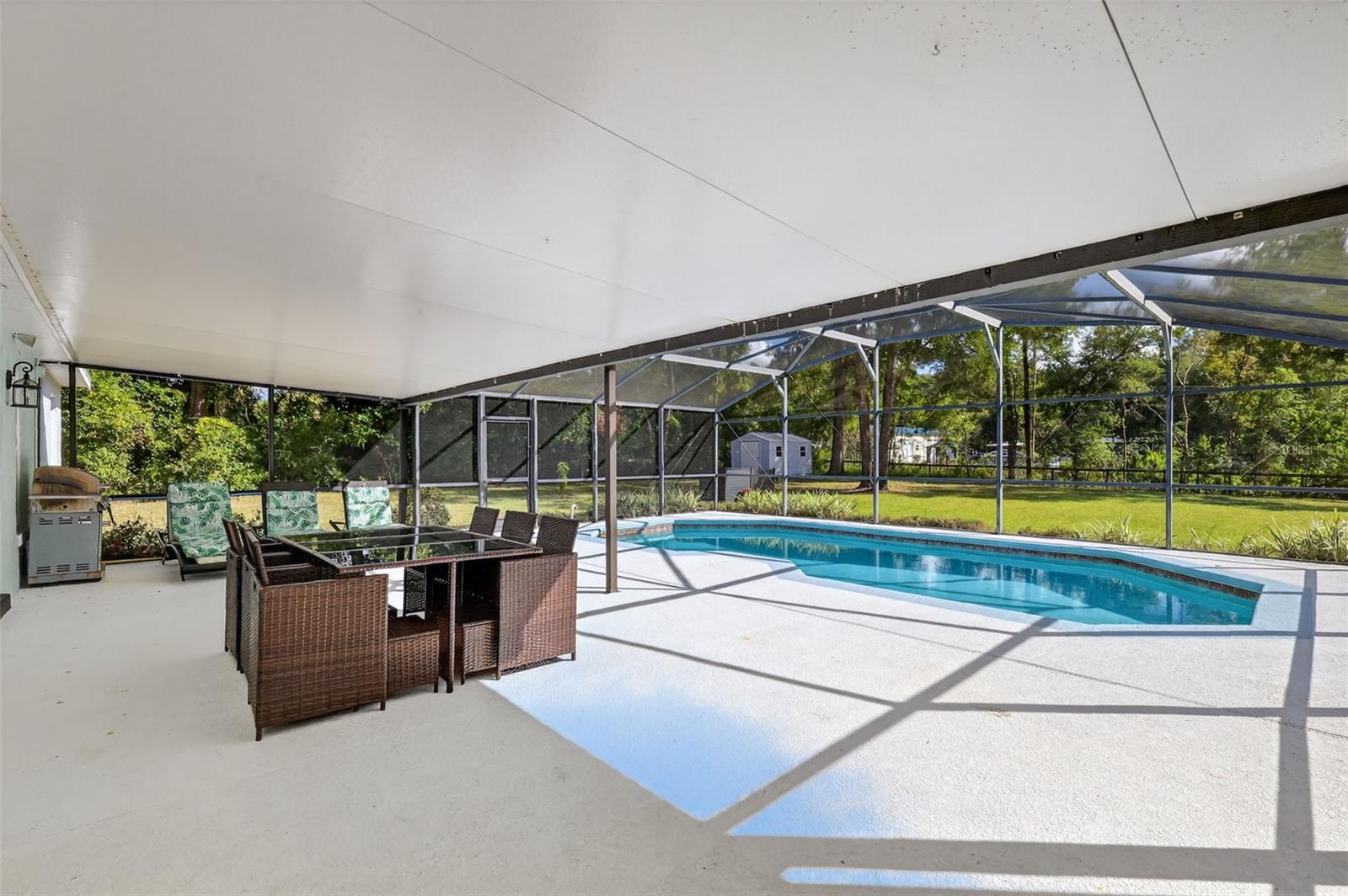 33043 WINDY OAK STREET