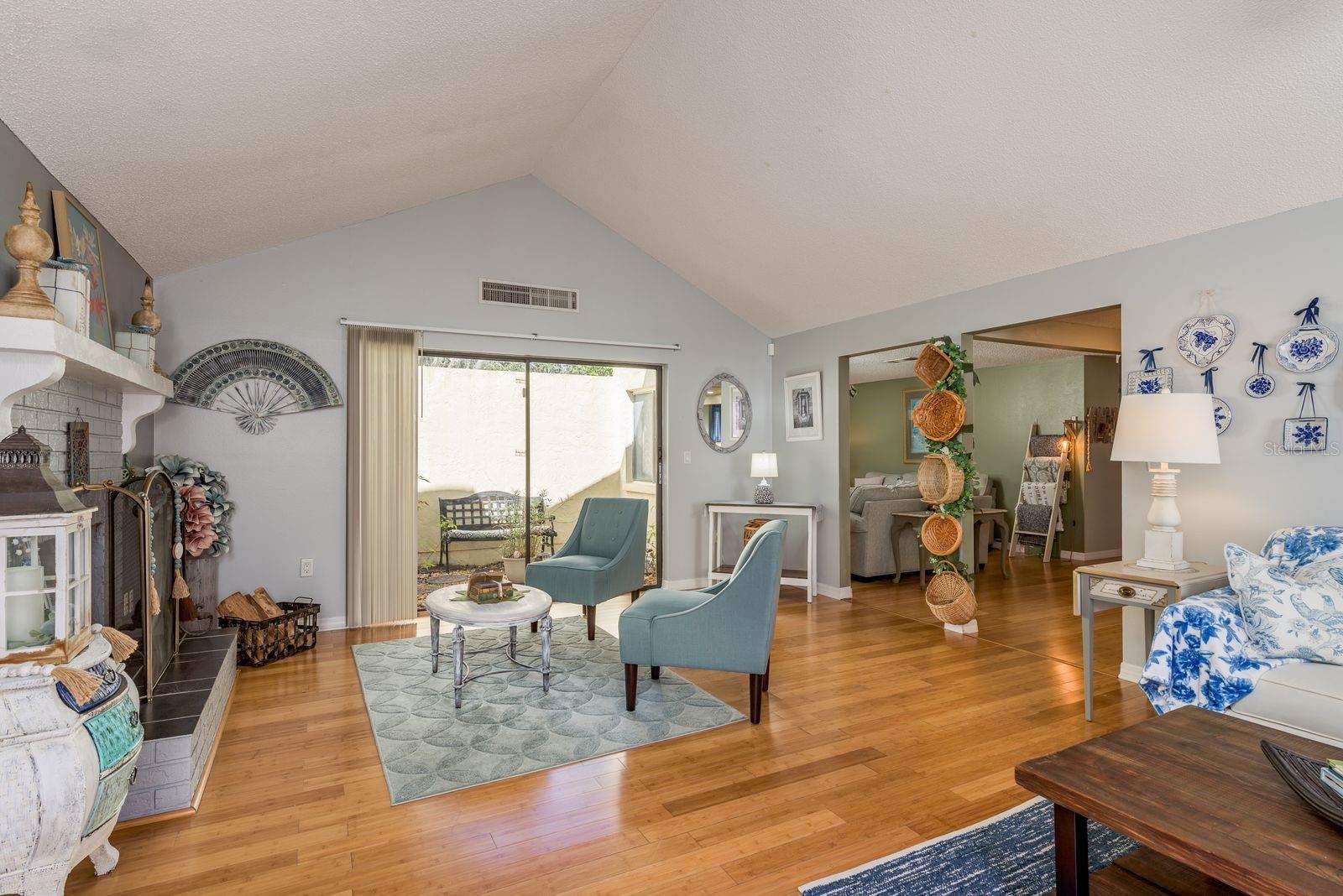 BEACON WOODS CIDER MILL - Residential