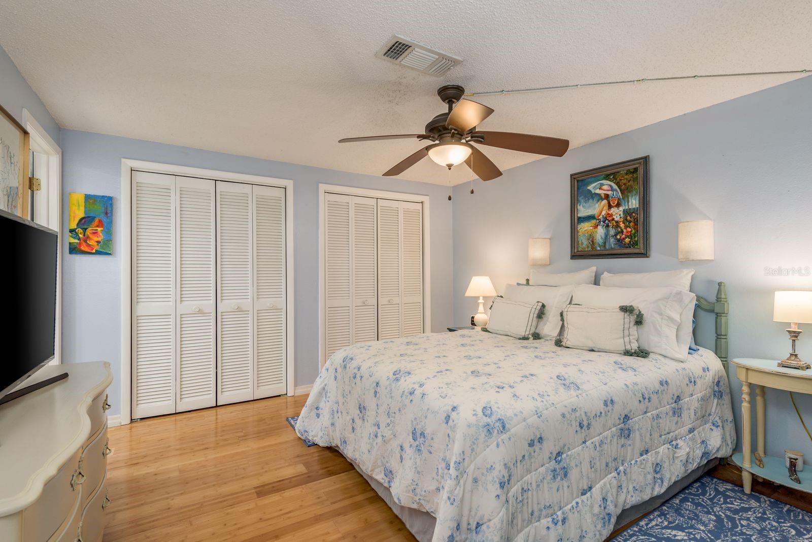 BEACON WOODS CIDER MILL - Residential