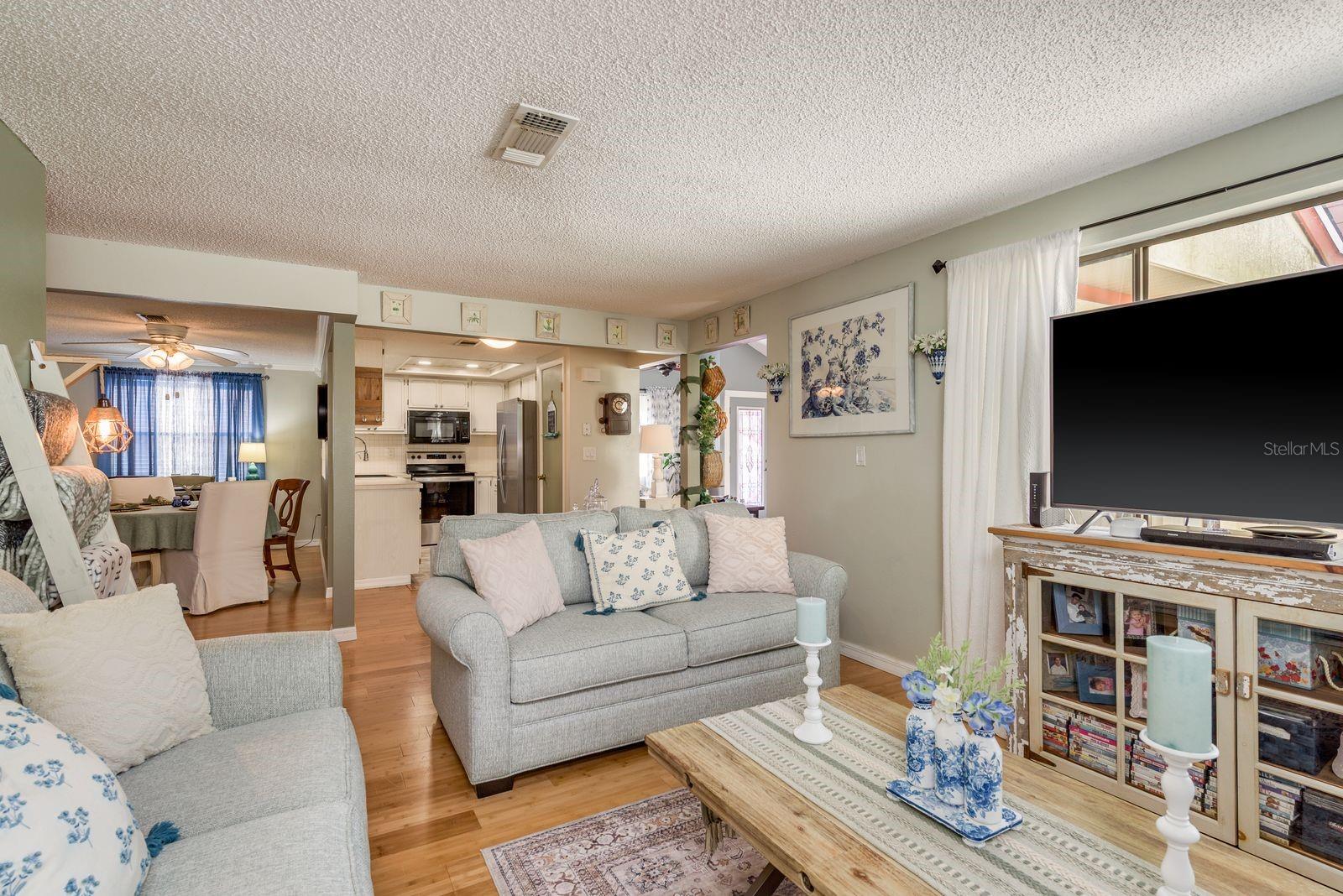 BEACON WOODS CIDER MILL - Residential