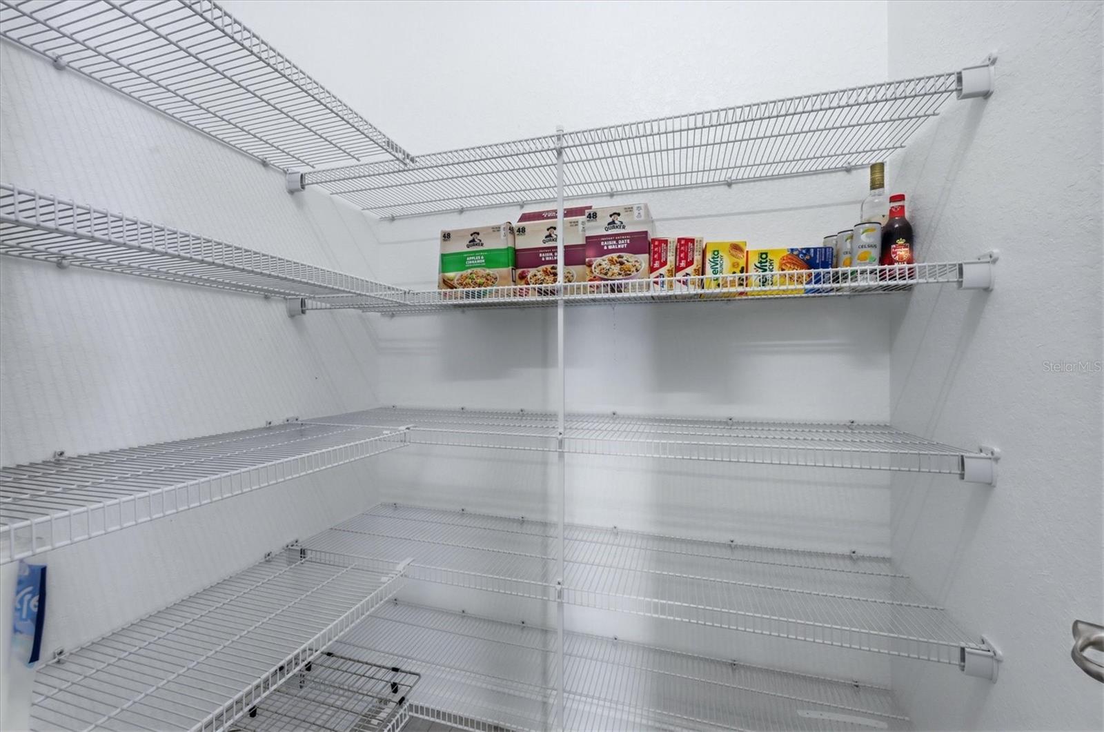 ROTONDA LAKES - Residential