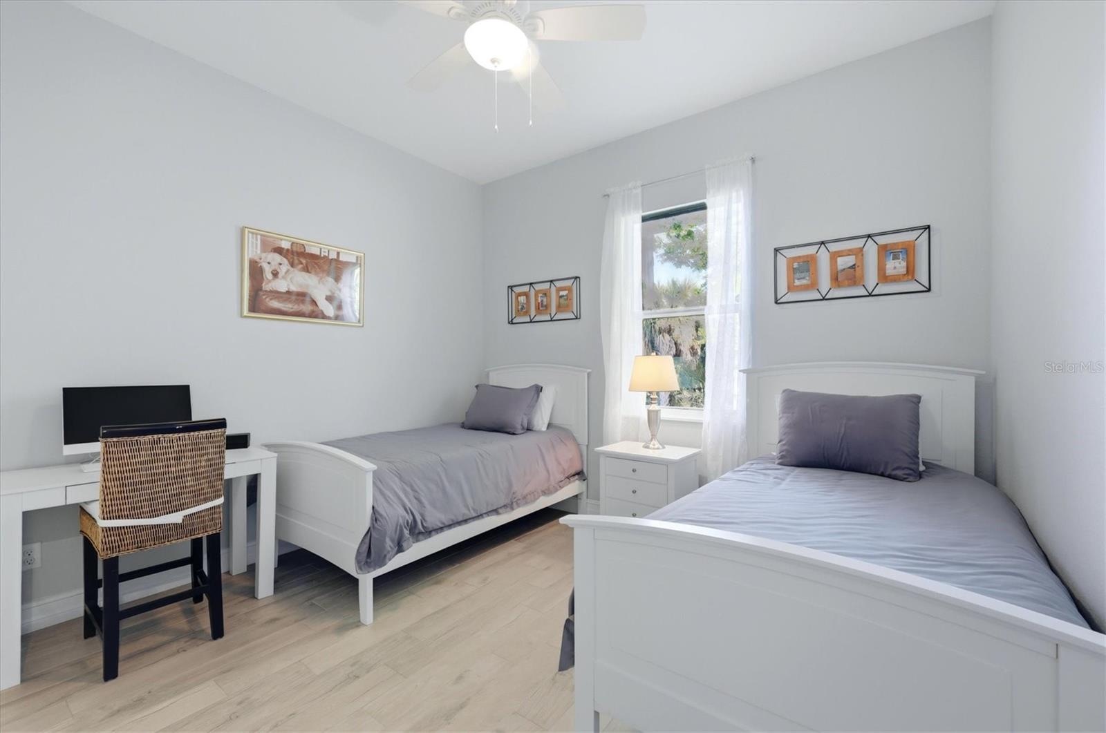 ROTONDA LAKES - Residential