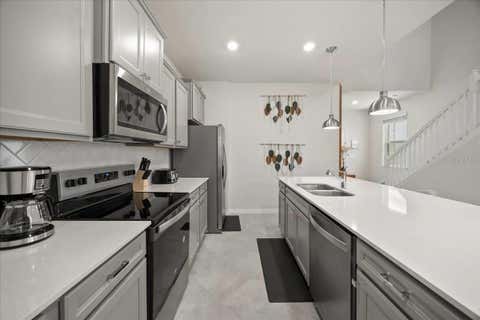 Tiny photo for 15952 Cape Coral Loop, Clermont, FL 34714 (MLS # O6398801)