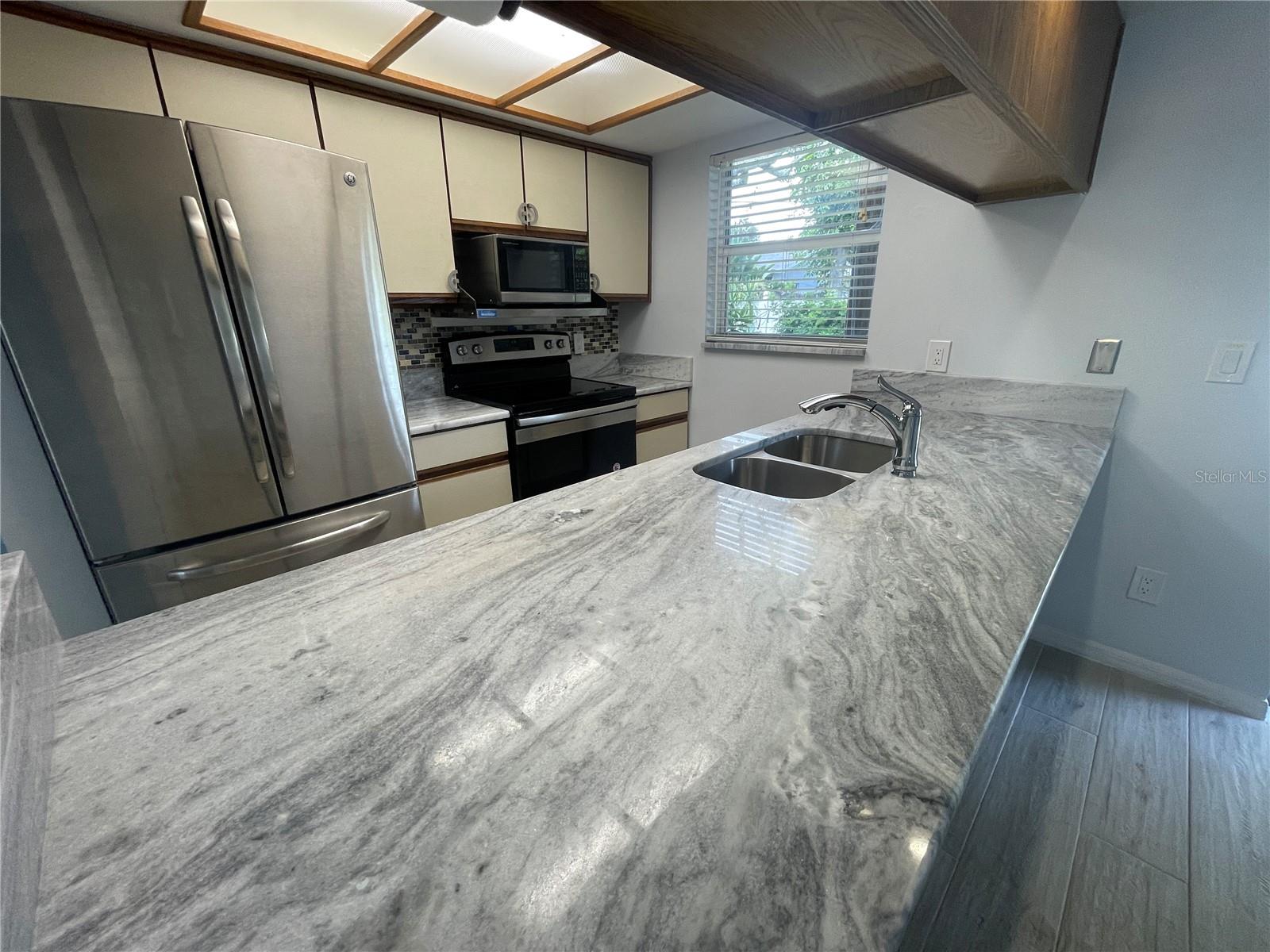 RIDGEWOOD GROVES - Residential Lease