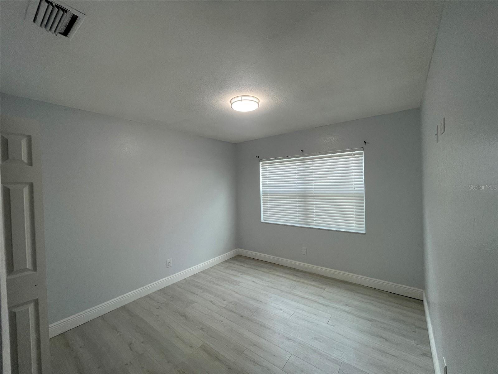 RIDGEWOOD GROVES - Residential Lease