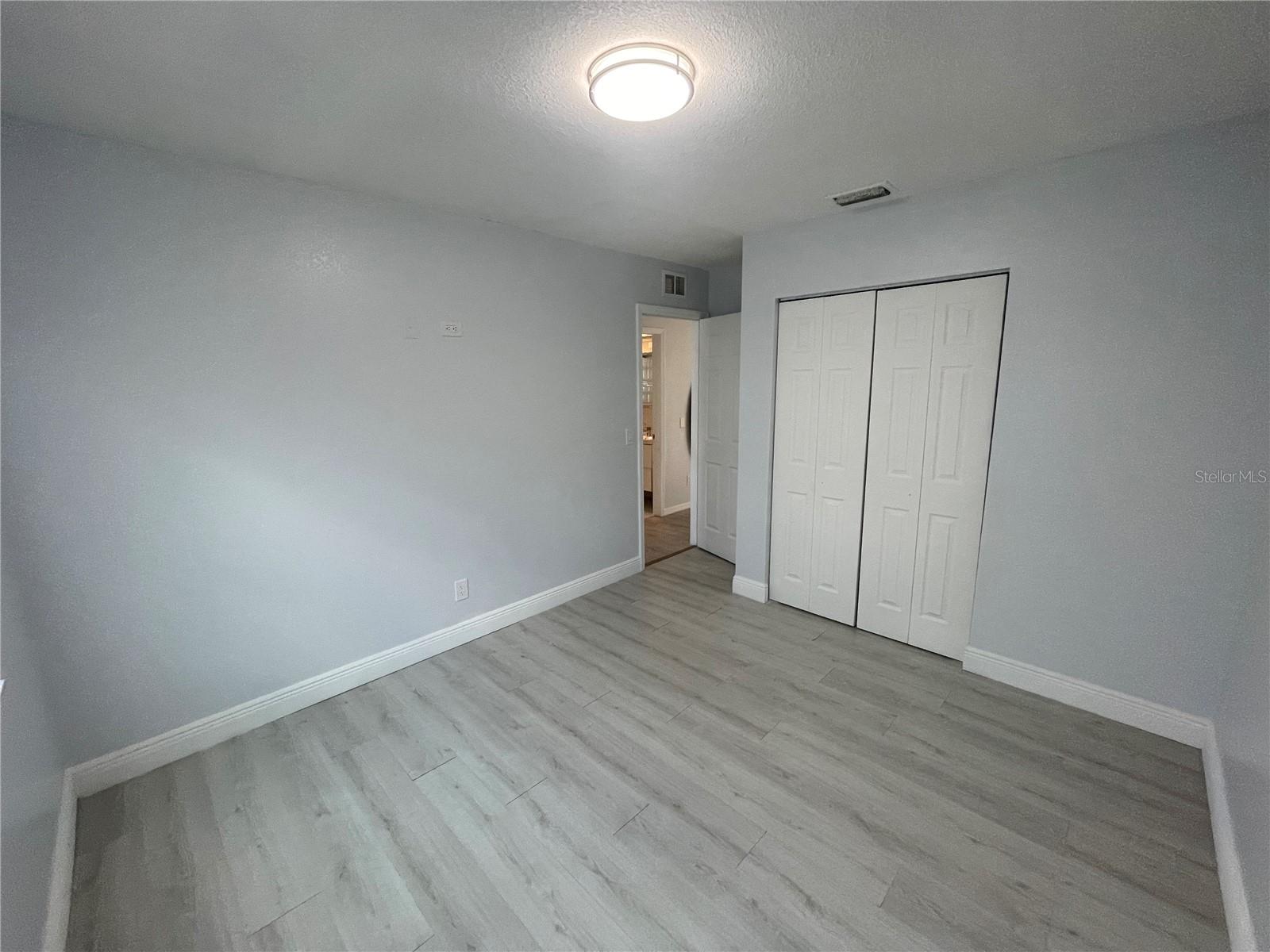 RIDGEWOOD GROVES - Residential Lease