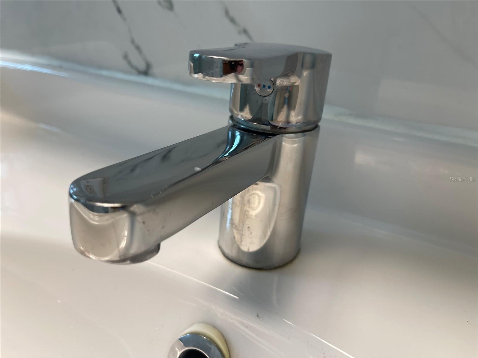 RIDGEWOOD GROVES - Residential Lease