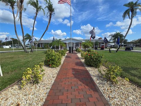 A home in PALM HARBOR