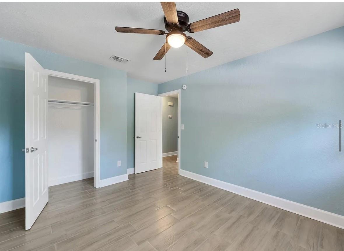 DIXIELAND REV - Residential Lease