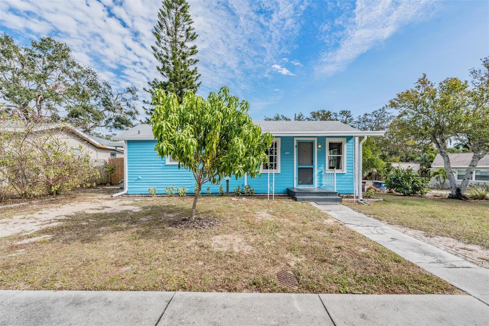 This delightful one-bedroom, one-bathroom cottage captures the essence of Old Florida charm while offering all the modern comforts you desire. Nestled in a highly sought-after neighborhood, this home has been beautifully renovated with contemporary finishes, seamlessly blending classic character with today's style.
Step inside to discover a cozy yet spacious living area, where fresh updates meet timeless appeal. The home?s mechanicals have all been thoughtfully updated, ensuring peace of mind for years to come. The renovated kitchen and bath feature sleek, modern touches that make the space both functional and inviting.
Located just a short bike ride from Bayshore and within walking or biking distance to the vibrant heart of Downtown Dunedin, this home offers the perfect blend of tranquility and convenience. Whether you?re exploring local shops, dining at top-rated restaurants, or enjoying nearby parks, everything you need is just moments away.
